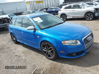 2007 Audi S4 z VIN WAUUL98EX7A255866, wystawiony jako IAAI lot #41922438 z przebiegiem 116 266 mil mil oraz . Historia ofert i sprzedaży dostępna na DreamBid. Obrazek 1.