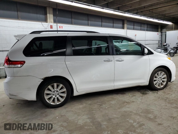 2011 Toyota Sienna XLE with VIN 5TDDK3DC6BS026183, listed as a Copart auction lot 51913375 with 149,396 mi miles and Clean Title. Bid and sale history available at carsss.com. Image 3.