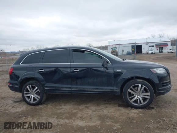 2015 Audi Q7 3.0T Premium Plus with VIN WA1LGBFE2FD006160, listed as a IAAI auction lot 41702382 with 85,706 mi miles. Bid and sale history available at carsss.com. Image 13.
