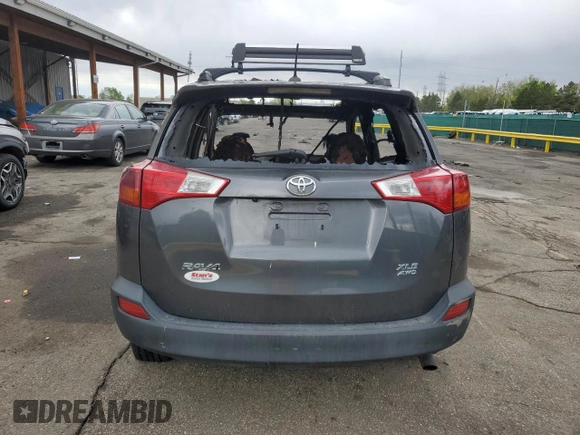 2013 Toyota RAV4 XLE с VIN 2T3RFREV0DW122440, выставлен на аукционе Copart как лот 55291085 с пробегом Не указан миль и На запчасти • Non repairable. История ставок и продаж доступна на DreamBid. Изображение 6.