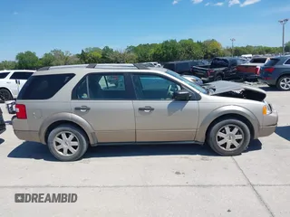 2005 Ford Freestyle SE z VIN 1FMZK01115GA63370, wystawiony jako IAAI lot #41882239 z przebiegiem 139 257 mil mil oraz . Historia ofert i sprzedaży dostępna na DreamBid. Obrazek 13.