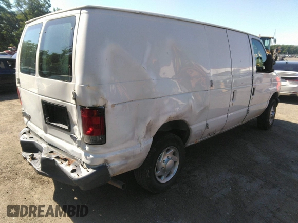 2007 Ford Econoline Cargo Commercial z VIN 1FTNE14W47DB49798, wystawiony jako IAAI lot #42301270 z przebiegiem 361 650 mil mil oraz . Historia ofert i sprzedaży dostępna na DreamBid. Obrazek 4.