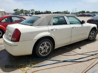 2007 Chrysler 300 Touring z VIN 2C3KA53G97H855530, wystawiony jako Copart lot #57097835 z przebiegiem Nie podano mil oraz Szkoda całkowita • Salvage title. Historia ofert i sprzedaży dostępna na DreamBid. Obrazek 3.