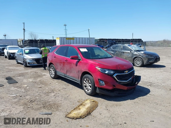 2018 Chevrolet Equinox LT with VIN 3GNAXSEV3JS511879, listed as a IAAI auction lot 42001009 with 184,169 mi miles. Bid and sale history available at carsss.com. Image 1.