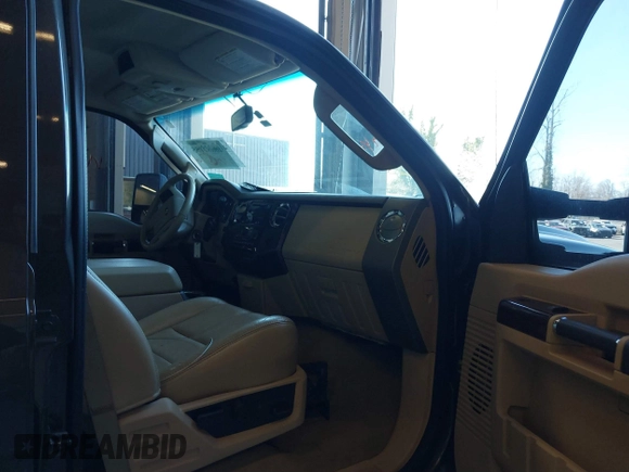 2008 Ford Super Duty F-250 SRW XL with VIN 1FTSW21R48EC94744, listed as a IAAI auction lot 41682226 with 115,420 mi miles. Bid and sale history available at carsss.com. Image 5.