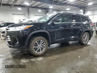 2018 Toyota Highlander SE z VIN 5TDJZRFH2JS906869, wystawiony jako Copart lot #56027875 z przebiegiem 114 399 mil mil oraz Szkoda całkowita • Salvage title. Historia ofert i sprzedaży dostępna na DreamBid. Obrazek 1.