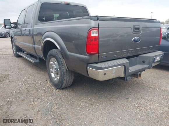 2013 Ford Super Duty F-250 SRW XL with VIN 1FT7W2AT2DEA59223, listed as a IAAI auction lot 41698939 with 189,972 mi miles. Bid and sale history available at carsss.com. Image 3.