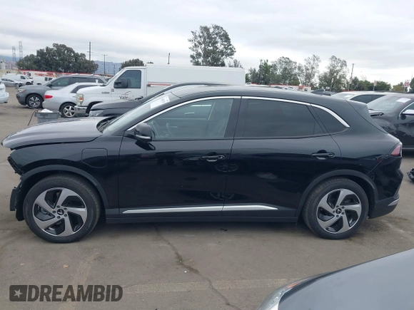 2023 VinFast VF 8 Eco с VIN RLLV1AEB6PH002615, выставлен на аукционе IAAI как лот 40965779 с пробегом 12 872 миль миль и . История ставок и продаж доступна на DreamBid. Изображение 15.