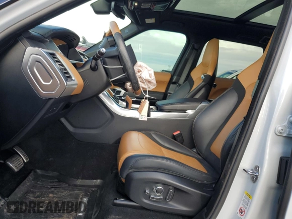 2022 Land Rover Range Rover Sport SVR z VIN SALWZ2RE3NA228966, wystawiony jako Copart lot #42613085 z przebiegiem 14 449 mil mil oraz Szkody całkowita. Historia ofert i sprzedaży dostępna na DreamBid. Obrazek 7.