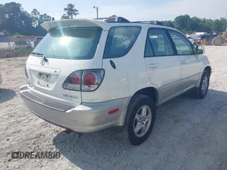 2001 Lexus RX 300 with VIN JTJGF10U810107544, listed as a IAAI auction lot 42151010 with 147,735 mi miles and . Bid and sale history available at DreamBid. Image 4.