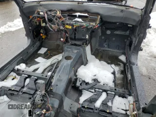 1991 BMW M5 z VIN WBSHD9314MBK06232, wystawiony jako Copart lot #44816475 z przebiegiem Nie podano mil oraz Tytuł czysty. Historia ofert i sprzedaży dostępna na DreamBid. Obrazek 8.