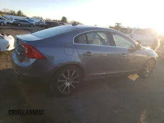 2017 Volvo S60 Inscription with VIN LYV402TKXHB128707, listed as a Copart auction lot 81889693 with 118,329 mi miles. Bid and sale history available at carsss.com. Image 3.