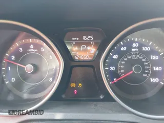 2016 Hyundai Elantra SE with VIN 5NPDH4AE9GH711804, listed as a IAAI auction lot 42451824 with 124,650 mi miles and . Bid and sale history available at DreamBid. Image 7.