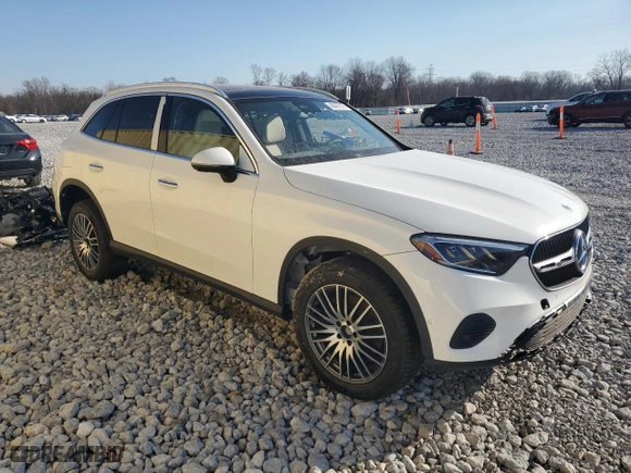 2023 Mercedes-Benz GLC with VIN W1NKM4HB3PF055567, listed as a Copart auction lot 48487975 with 0 mi miles and Salvage Title. Bid and sale history available at carsss.com. Image 4.
