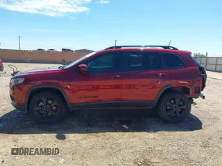 2019 Jeep Cherokee Latitude Plus with VIN 1C4PJMLB7KD384984, listed as a IAAI auction lot 42243845 with 60,914 mi miles and . Bid and sale history available at DreamBid. Image 15.