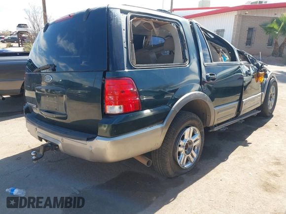 2004 Ford Expedition Eddie Bauer with VIN 1FMPU17L24LB32623, listed as a IAAI auction lot 41611070 with 1 mi miles. Bid and sale history available at carsss.com. Image 4.