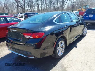 2015 Chrysler 200 Limited with VIN 1C3CCCABXFN662545, listed as a IAAI auction lot 41798590 with 76,766 mi miles. Bid and sale history available at carsss.com. Image 4.