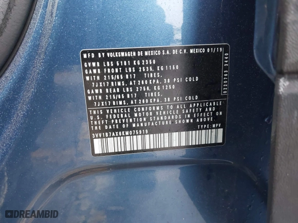 2019 Volkswagen Tiguan S with VIN 3VV1B7AX6KM075919, listed as a IAAI auction lot 41390124 with 42,745 mi miles. Bid and sale history available at carsss.com. Image 9.