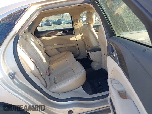 2017 Lincoln MKZ Reserve with VIN 3LN6L5F96HR638586, listed as a IAAI auction lot 41900215 with 111,566 mi miles and . Bid and sale history available at DreamBid. Image 8.