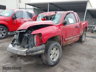 2008 Chevrolet Silverado 1500 LT w/1LT with VIN 2GCEK13J081285146, listed as a IAAI auction lot 41381787 with 1 mi miles. Bid and sale history available at carsss.com. Image 2.