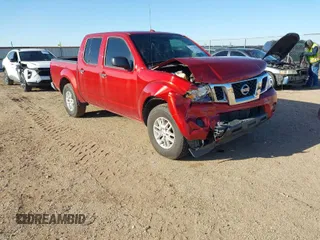 2015 Nissan Frontier SV с VIN 1N6AD0EV9FN700301, выставлен на аукционе IAAI как лот 41771088 с пробегом 136 749 миль миль и . История ставок и продаж доступна на DreamBid. Изображение 1.