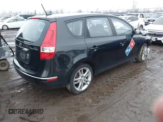 2009 Hyundai Elantra Touring с VIN KMHDC86E39U038849, выставлен на аукционе IAAI как лот 41683921 с пробегом 133 045 миль миль и . История ставок и продаж доступна на DreamBid. Изображение 4.