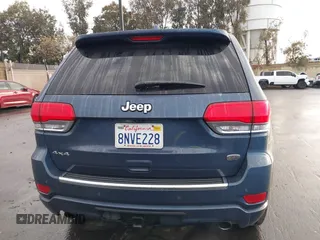 2019 Jeep Grand Cherokee Overland with VIN 1C4RJFCG6KC726690, listed as a IAAI auction lot 41421299 with 116,190 mi miles. Bid and sale history available at carsss.com. Image 17.