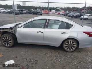 2018 Nissan Altima 2.5 SV with VIN 1N4AL3AP2JC217029, listed as a IAAI auction lot 41316847 with 200,176 mi miles. Bid and sale history available at carsss.com. Image 14.