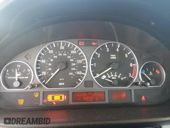 2002 BMW 3 Series 330Ci with VIN WBABN53452PH00919, listed as a Copart auction lot 77502044 with 142,226 mi miles and Salvage Title. Bid and sale history available at carsss.com. Image 9.