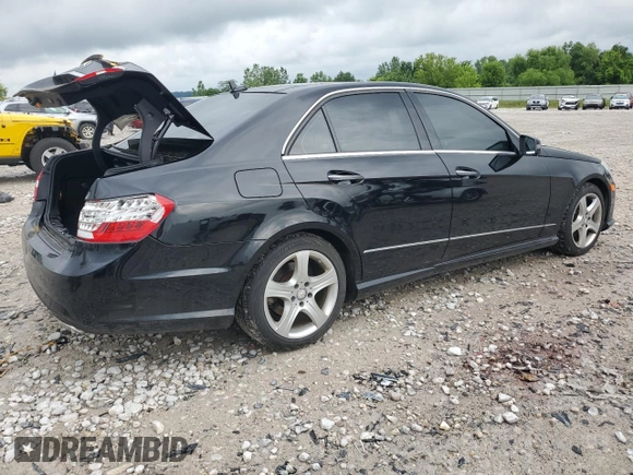 2013 Mercedes-Benz E 350 Luxury with VIN WDDHF8JB3DA677565, listed as a Copart auction lot 62122335 with 159,952 mi miles and Clean title. Bid and sale history available at DreamBid. Image 3.