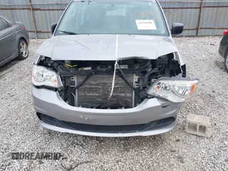 2016 Dodge Grand Caravan SE with VIN 2C4RDGBG0GR171622, listed as a IAAI auction lot 42020600 with 126,306 mi miles and . Bid and sale history available at DreamBid. Image 6.