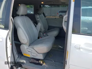 2011 Toyota Sienna XLE AAS with VIN 5TDYK3DC1BS026108, listed as a IAAI auction lot 42681177 with 201,873 mi miles and . Bid and sale history available at DreamBid. Image 8.
