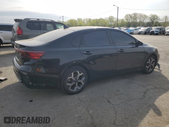 2021 Kia Forte LXS with VIN 3KPF24AD5ME394914, listed as a Copart auction lot 52708235 with 117,956 mi miles and Salvage title. Bid and sale history available at DreamBid. Image 3.