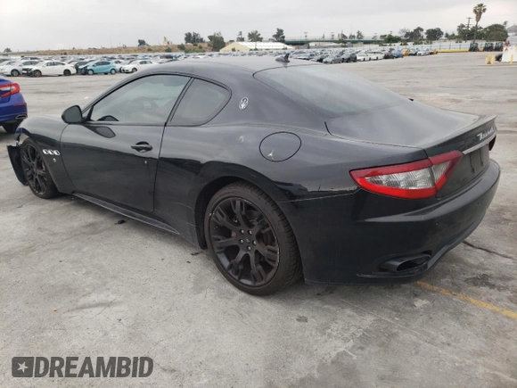 2017 Maserati GranTurismo Sport z VIN ZAM45VLA0H0214479, wystawiony jako Copart lot #54863233 z przebiegiem 63 675 mil mil oraz . Historia ofert i sprzedaży dostępna na DreamBid. Obrazek 2.