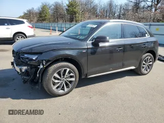 2023 Audi Q5 S line Premium Plus z VIN WA1EAAFY4P2140700, wystawiony jako Copart lot #53323525 z przebiegiem 11 730 mil mil oraz Szkody całkowita. Historia ofert i sprzedaży dostępna na DreamBid. Obrazek 1.