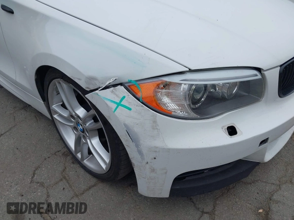 2013 BMW 1 Series 135i with VIN WBAUC9C54DVY60154, listed as a IAAI auction lot 42354743 with 159,571 mi miles and . Bid and sale history available at DreamBid. Image 6.