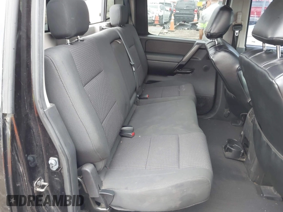 2011 Nissan Titan SL с VIN 1N6AA0EC5BN315853, выставлен на аукционе IAAI как лот 42340624 с пробегом 162 074 миль миль и . История ставок и продаж доступна на DreamBid. Изображение 8.