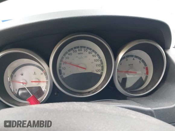2009 Dodge Grand Caravan SE z VIN 1D8HN44E99B509833, wystawiony jako IAAI lot #42277393 z przebiegiem Nie podano mil oraz . Historia ofert i sprzedaży dostępna na DreamBid. Obrazek 16.