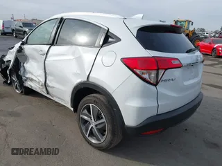 2021 Honda HR-V EX-L with VIN 3CZRU5H79MM713342, listed as a IAAI auction lot 41074908 with 8,361 mi miles. Bid and sale history available at carsss.com. Image 3.