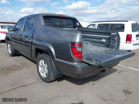 2013 Honda Ridgeline RTS with VIN 5FPYK1F4XDB016430, listed as a IAAI auction lot 41711524 with 132,185 mi miles. Bid and sale history available at carsss.com. Image 3.