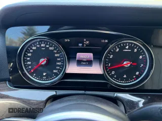 2019 Mercedes-Benz E 300 with VIN WDDZF4JB6KA617192, listed as a Copart auction lot 56925515 with 73,411 mi miles and Clean Title. Bid and sale history available at DreamBid. Image 8.