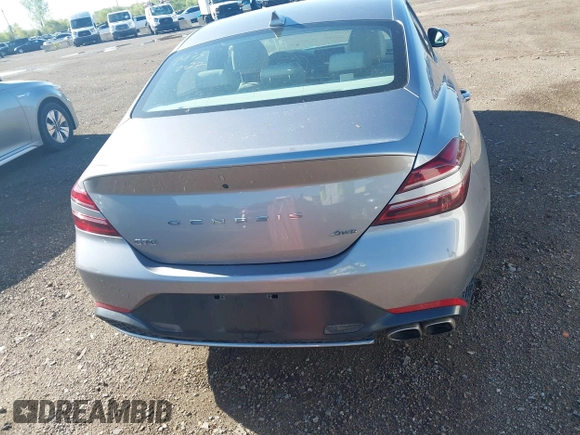 2023 Genesis G70 2.0T z VIN KMTG34TA3PU131624, wystawiony jako IAAI lot #42286678 z przebiegiem 35 010 mil mil oraz . Historia ofert i sprzedaży dostępna na DreamBid. Obrazek 16.
