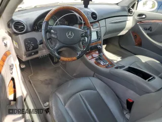 2008 Mercedes-Benz CLK 350 with VIN WDBTK56G88F234161, listed as a Copart auction lot 61867195 with 247,175 mi miles and Salvage title. Bid and sale history available at DreamBid. Image 8.