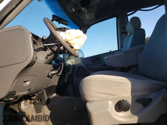 2003 Ford F-150 XLT with VIN 1FTRW08693KC51672, listed as a Copart auction lot 41368805 with 150,614 mi miles and Salvage Title. Bid and sale history available at carsss.com. Image 10.