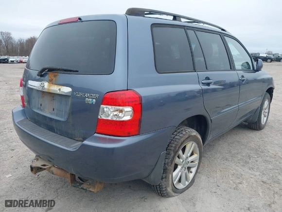 2007 Toyota Highlander Hybrid w/3rd Row with VIN JTEEW21A670040600, listed as a IAAI auction lot 41887388 with 267,756 mi miles. Bid and sale history available at carsss.com. Image 4.
