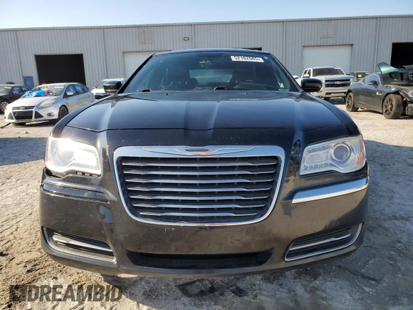2014 Chrysler 300 with VIN 2C3CCAAGXEH203684, listed as a Copart auction lot 52162085 with 224,928 mi miles and Salvage Title. Bid and sale history available at carsss.com. Image 5.