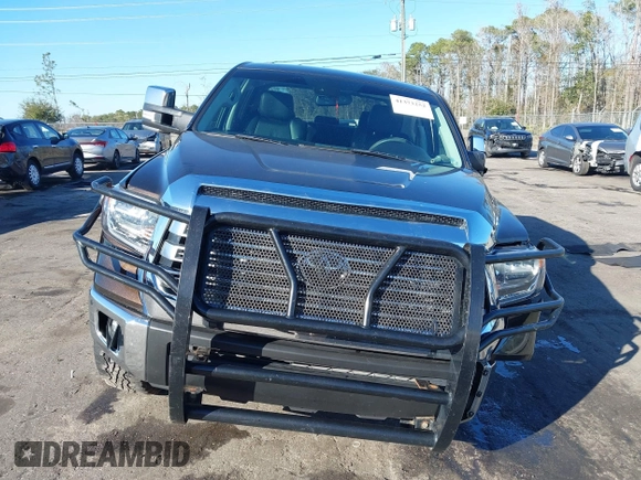 2020 Toyota Tundra Limited with VIN 5TFFY5F1XLX256495, listed as a IAAI auction lot 41373252 with 142,229 mi miles and . Bid and sale history available at DreamBid. Image 12.