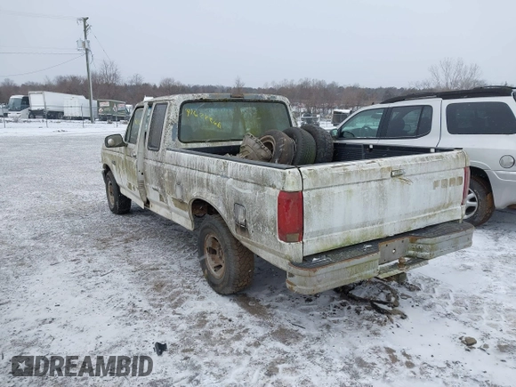 1992 Ford F-150 with VIN 1FTEX15Y5NKB85499, listed as a IAAI auction lot 41622266 with Not provided miles and . Bid and sale history available at DreamBid. Image 3.