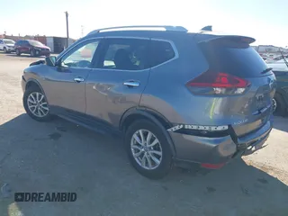 2019 Nissan Rogue SV with VIN KNMAT2MT3KP536429, listed as a IAAI auction lot 41691788 with 101,269 mi miles. Bid and sale history available at carsss.com. Image 3.