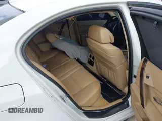 2006 BMW 5 Series 550i with VIN WBANB53576CP03135, listed as a IAAI auction lot 41621042 with 117,989 mi miles and . Bid and sale history available at DreamBid. Image 8.
